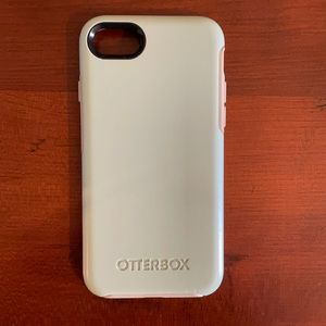 Otter box iphone case